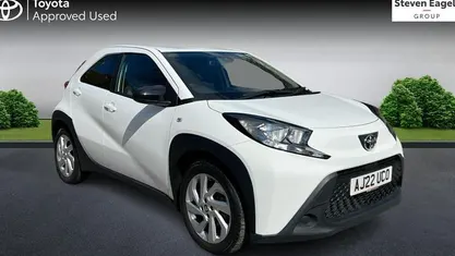 Used Toyota Aygo X PURE 72 HP (52 kW) 2025 SUV