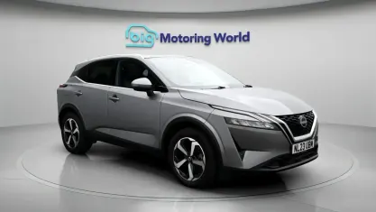 Used Nissan Qashqai N-Connecta 140 HP (102 kW) 2023 Grey SUV