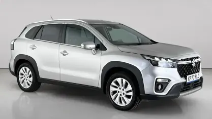 Used Suzuki SX4 S-Cross 129 HP (94 kW) 2025 Hatchback
