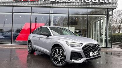 Begagnad Audi Q5 Sportback Black Edition 204 HK (150 kW) 2024 Silver SUV