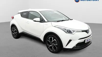 Used Toyota C-HR Design 122 HP (89 kW) 2019 White SUV