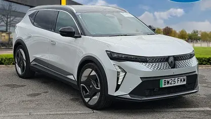 Used Renault Scenic E-Tech Iconic 160 kW (218 HP) 2025 Other SUV