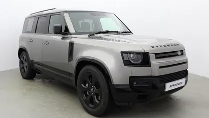 Used Land Rover Defender HSE Dynamic 300 HP (220 kW) 2024 SUV