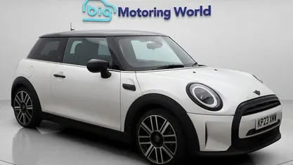 White Used 2022 Mini Cooper Exclusive Hatchback | £17,600 (Fair price)