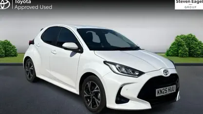 Used Toyota Yaris Hybrid Design 116 HP (85 kW) 2026 Hatchback