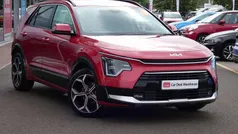Red Used 2022 Kia Niro 3 SUV | £21,690 (Fair price)