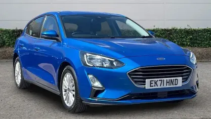 Used Ford Focus Titanium 125 HP (91 kW) 2021 Blue Hatchback