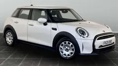 Used 2022 Mini ONE Classic Hatchback | £8,995 (Fair price)