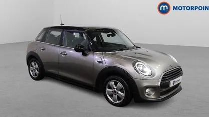 Silver Used 2019 Mini Cooper Classic Hatchback | £12,999 (Fair price)