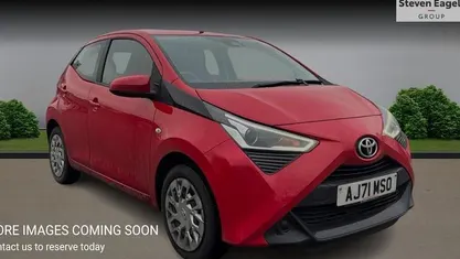 Used 2021 Toyota Aygo X-play Hatchback | £9,830 (Fair price)