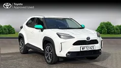 Used 2022 Toyota Yaris Hybrid SUV | £20,990 (Fair price)
