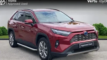 Used Toyota RAV4 218 HP (160 kW) 2025 SUV