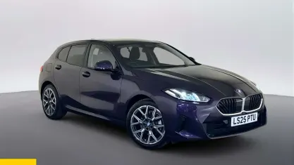 Begagnad BMW 120 Sport Line 170 HK (125 kW) 2025 Lila Halvkombi