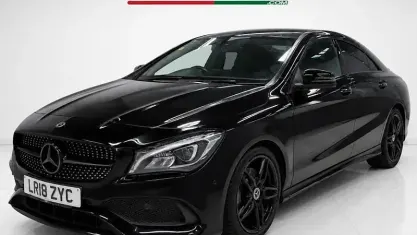 Usado Mercedes CLA220 AMG line 177 HP (130 kW) 2017 Sedan