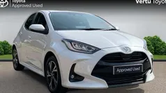 Used 2025 Toyota Yaris Hybrid Design Hatchback | £19,271 (Fair price)