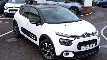 Used Citroën C3 PureTech 83 HP (61 kW) 2021 White Hatchback