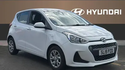 Used Hyundai i10 SE 67 HP (49 kW) 2019 White Hatchback