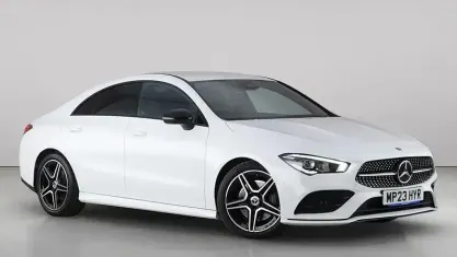 Used Mercedes CLA200 Executive 163 HP (119 kW) 2023 White Coupe