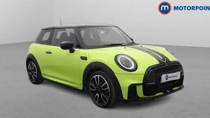 Używany Mini Cooper Hatch 136 KM (100 kW) 2023 Hatchback