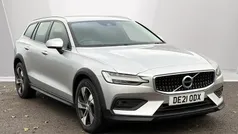 Used 2021 Volvo V60 CC Estate | £23,448 (Fair price)