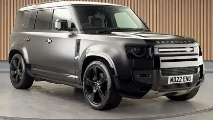 Used Land Rover Defender Carpathian Edition 525 HP (386 kW) 2024 Estate