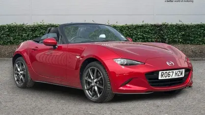 Used Mazda MX5 Inclusive 160 HP (117 kW) 2017 Red Cabriolet