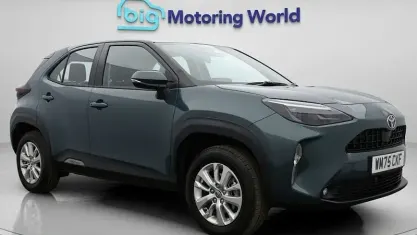 Used Toyota Yaris Cross 116 HP (85 kW) 2025 Green SUV