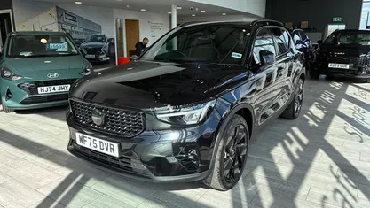 Used Volvo XC40 Plus 197 HP (144 kW) 2026 SUV