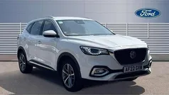 White Used 2022 MG HS Excite SUV | £14,410 (Fair price)