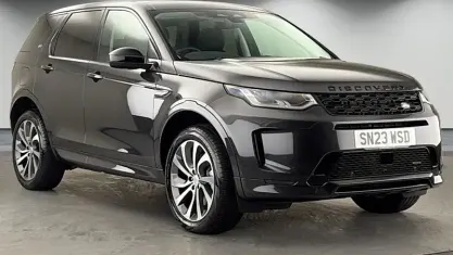 Begagnad Land Rover Discovery Sport HSE Dynamic 309 HK (227 kW) 2023 Grå SUV