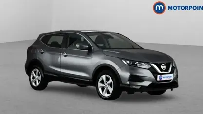 Usado Nissan Qashqai Acenta Premium 160 HP (117 kW) 2020 Cinzento SUV