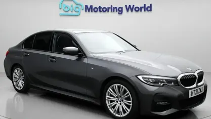 Begagnad BMW 320 M Sport 184 HK (135 kW) 2021 Grå Sedan