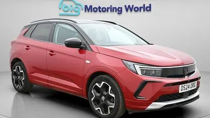 Used Vauxhall Grandland X Ultimate 131 HP (96 kW) 2024 Red SUV