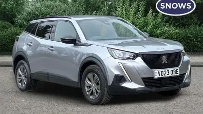 Used Peugeot 2008 Active+ 101 HP (74 kW) 2023 Grey SUV