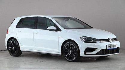 Used VW Golf VII R-line Edition 150 HP (110 kW) 2020 White Hatchback