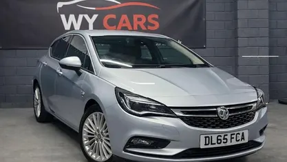 Used 2017 Vauxhall Astra Elite Hatchback | £3,995 (Fair price)