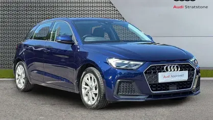 Used Audi A1 Sportback Sport 95 HP (69 kW) 2024 Blue Hatchback