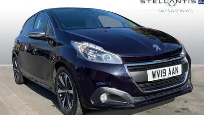 Used Peugeot 208 S 82 HP (60 kW) 2019 Blue Hatchback