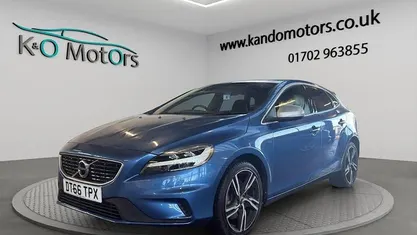 Blue Used 2017 Volvo V40 R-Design Pro Hatchback | £9,345 (Fair price)