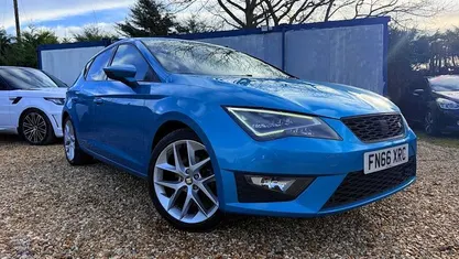 Used Seat Leon FR 150 HP (110 kW) 2016 Blue Hatchback