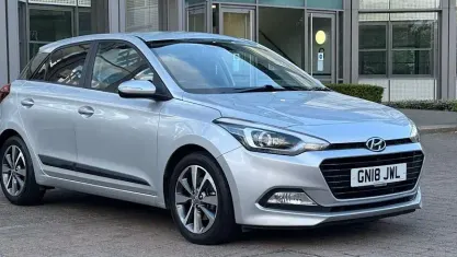 Gebraucht Hyundai i20 Premium 101 PS (74 kW) 2018 Kleinwagen