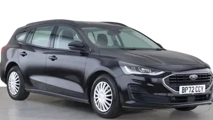 Used Ford Focus Trend 125 HP (91 kW) 2023 Black Estate