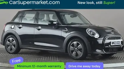 Usado Mini Cooper S Comfort 178 CV (130 kW) 2022 Negro Utilitario