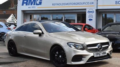 Gebraucht Mercedes E220 AMG Line Premium Plus 194 PS (142 kW) 2019 Coupé