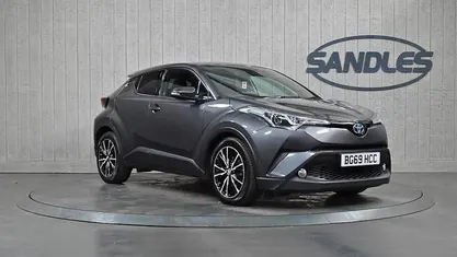Used Toyota C-HR 122 HP (89 kW) 2019 SUV