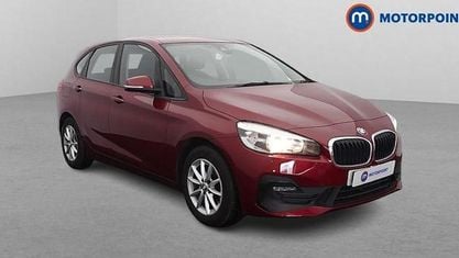 Używany BMW 220 192 KM (141 kW) 2020 Czerwony Hatchback