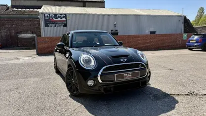 Usado Mini Cooper S Hatch 192 HP (141 kW) 2017 Citadino
