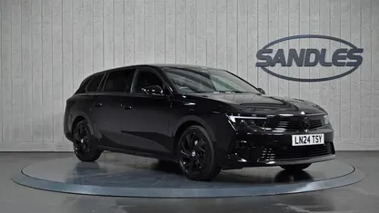 Used Vauxhall Astra S 131 HP (96 kW) 2024 Black Estate