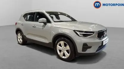 Used Volvo XC40 Core 163 HP (119 kW) 2026 SUV