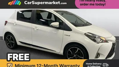 Used Toyota Yaris Hybrid Design 101 HP (74 kW) 2018 Hatchback